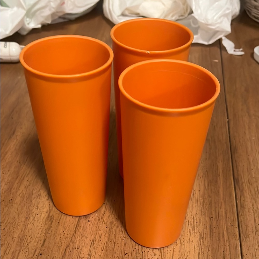 3 Vintage Tupperware 107